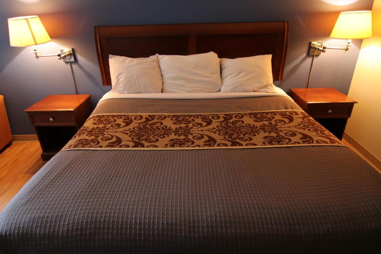 121 Motel Battleboro Экстерьер фото